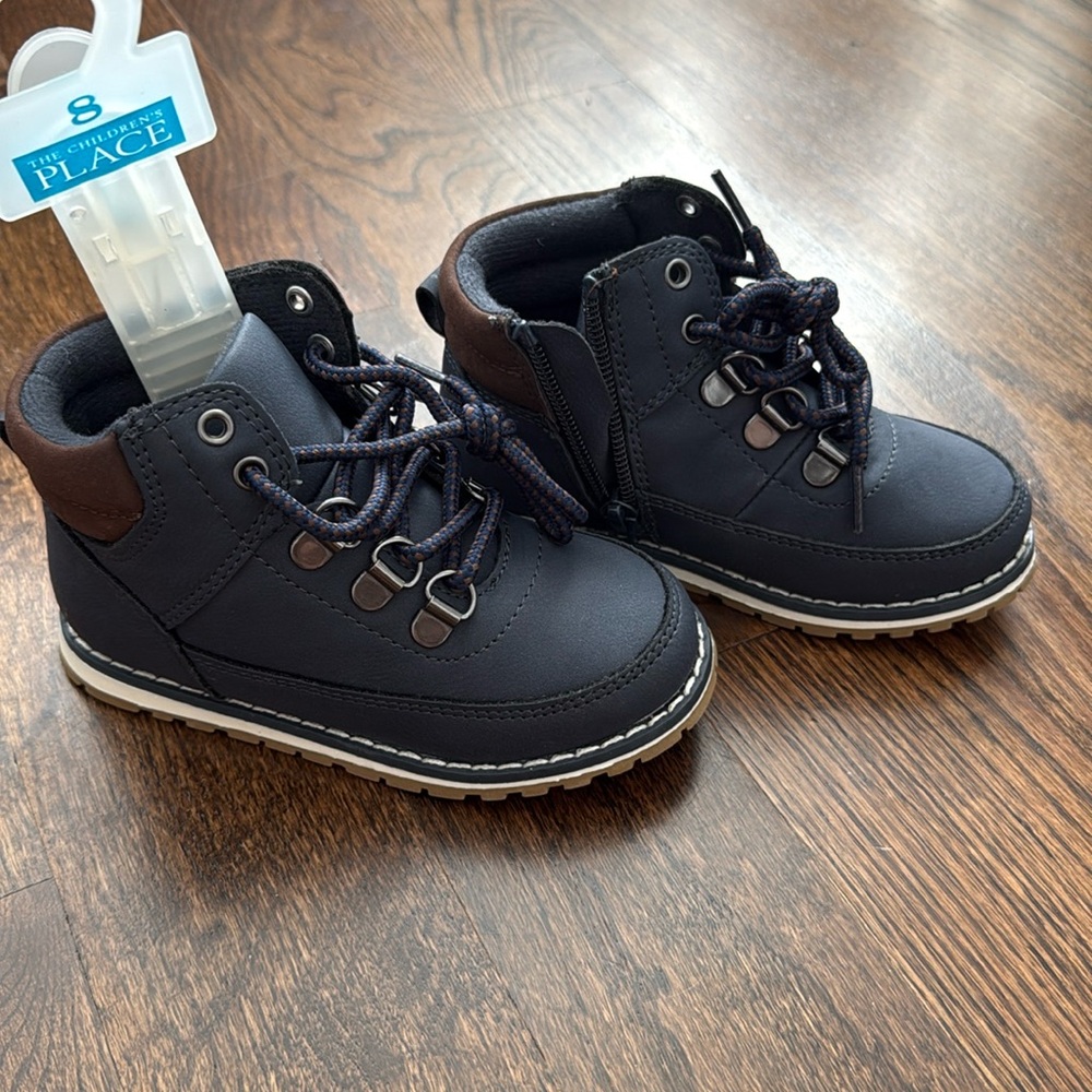 Children's Place size 8 blue boots New with tags